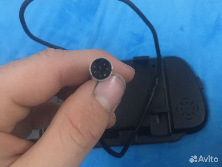 Зеркало заднего вида с монитором