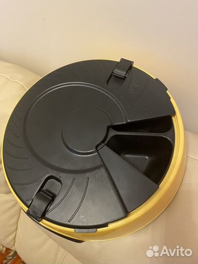 Автоматическая кормушка для животных