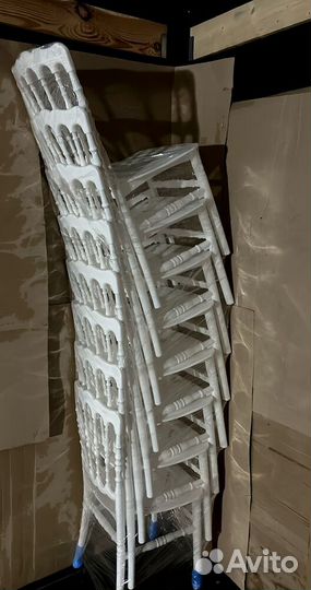 Банкетные стулья Кьявари