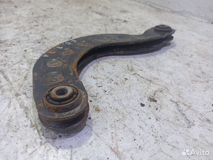 Рычаг задний верхний 1686184