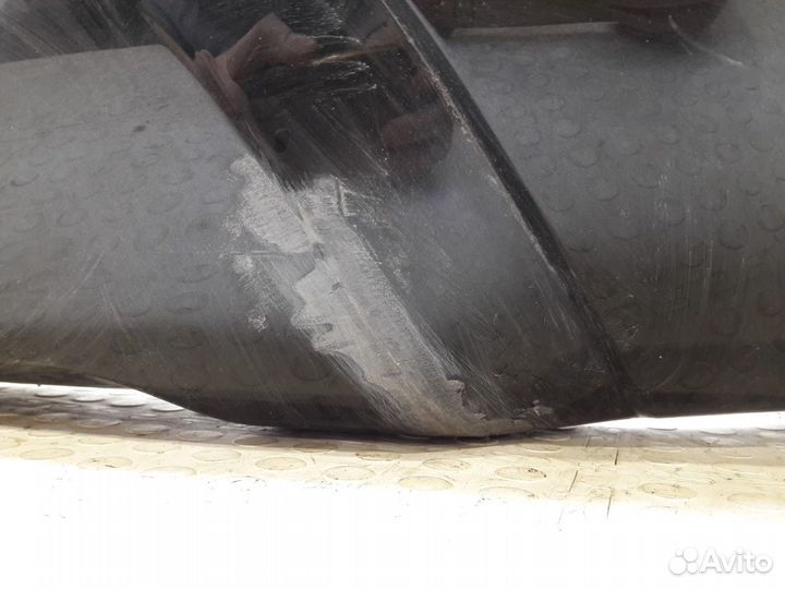 Бампер задний Lexus Lx570 J200 2015