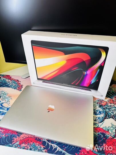 Macbook pro 16 inch 2019 1TB