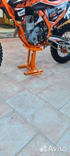 Подставка для мотоцикла