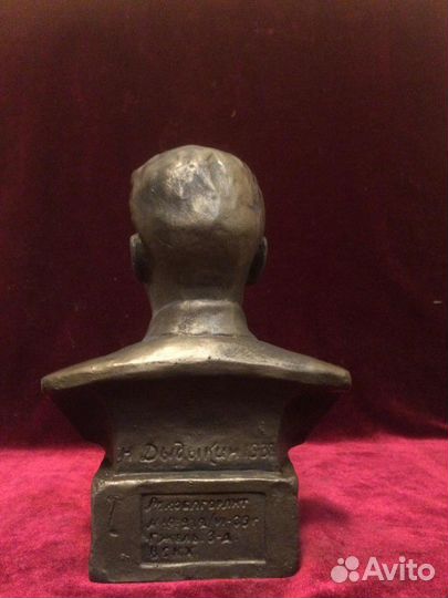 Бюст Сталина 1938 г. М. Дыдыкин СССР, гжель завод