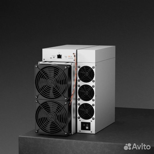 Antminer S21 200T