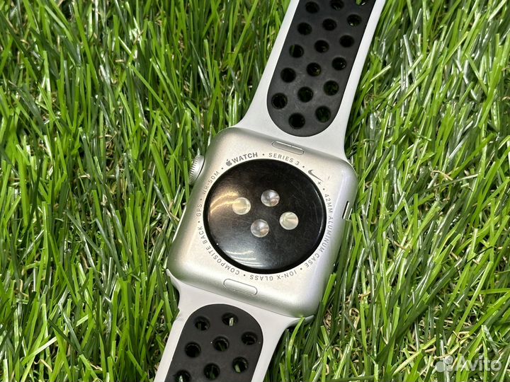 Apple Watch 3 42mm Nike