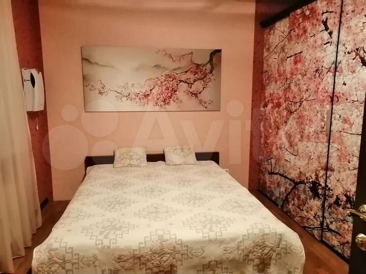 3-к. квартира, 72 м², 2/15 эт.