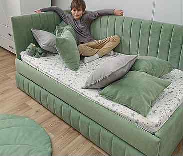 Детская мягкая кровать-диван