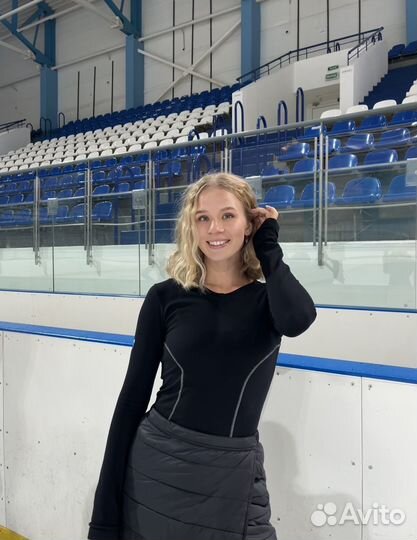 Тренер по фигурному катанию