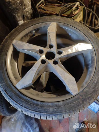 R18 Nokian Tyres WR A3 245/40, PCD 5x114.3 DIA 78