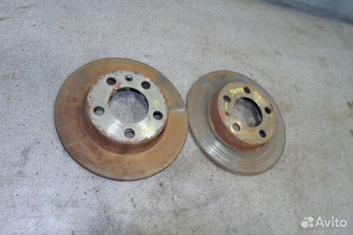 Диск тормозной задний для Skoda Rapid оригинал VAG