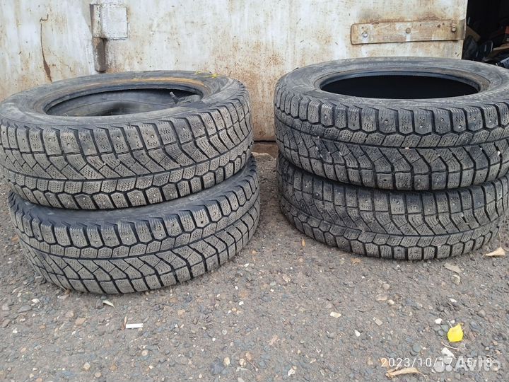 Viatti Brina Nordico V-522 175/65 R14 82T