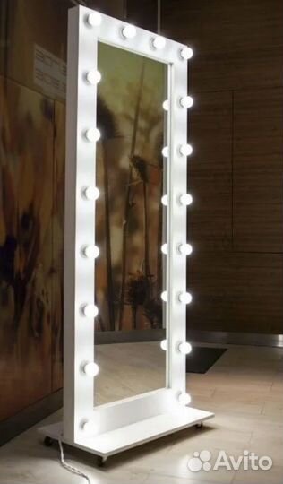 Гримерное зеркало