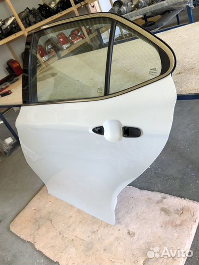 Дверь задняя правая Toyota Camry V70 оригинал