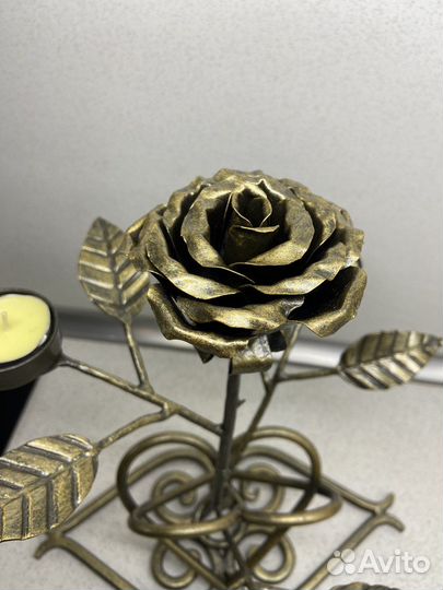 Подсвечник