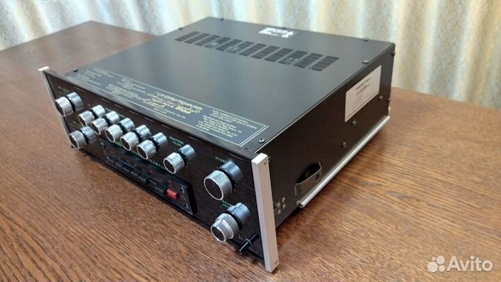McIntosh C30 Предварительный усилитель