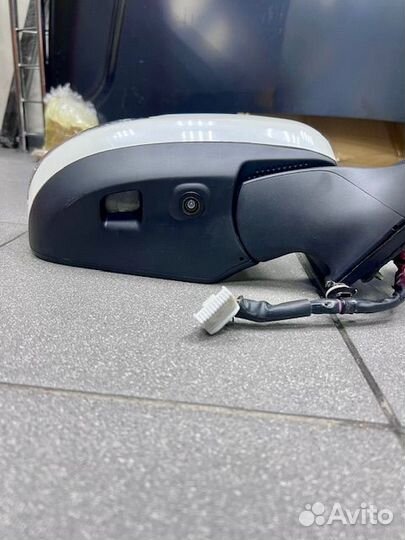 Зеркало боковое Land-Cruiser 200 2020г