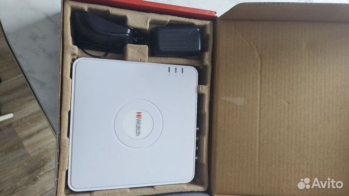 Видеорегистратор Hiwatch DVR-104P-G + HDD 1Tb