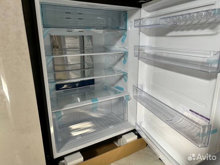 Стиральная машина с сушкой