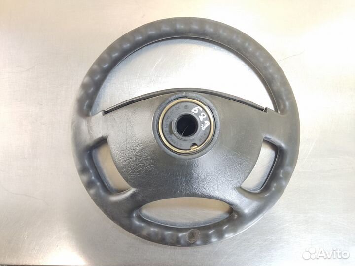 Рулевое колесо Volkswagen Golf 3