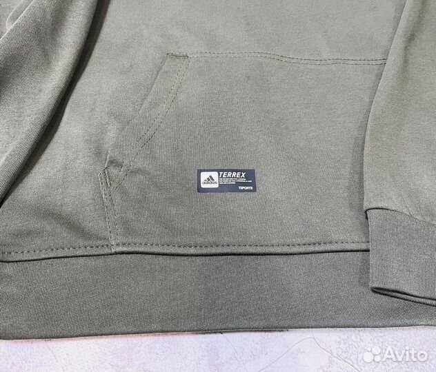 Спортивные костюмы Adidas