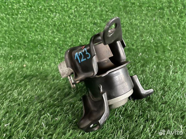 Подушка двигателя передняя правая Toyota Corolla