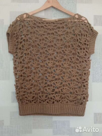 Пуловер с коротким рукавом,крючок