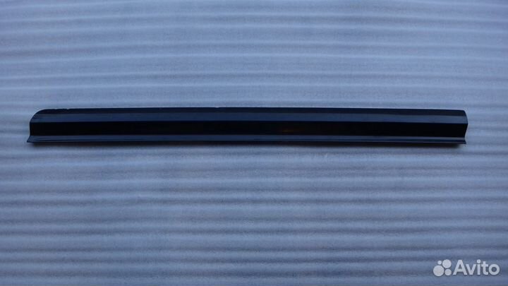 Молдинг передней двери 4E0853960C audi A8 4E D3