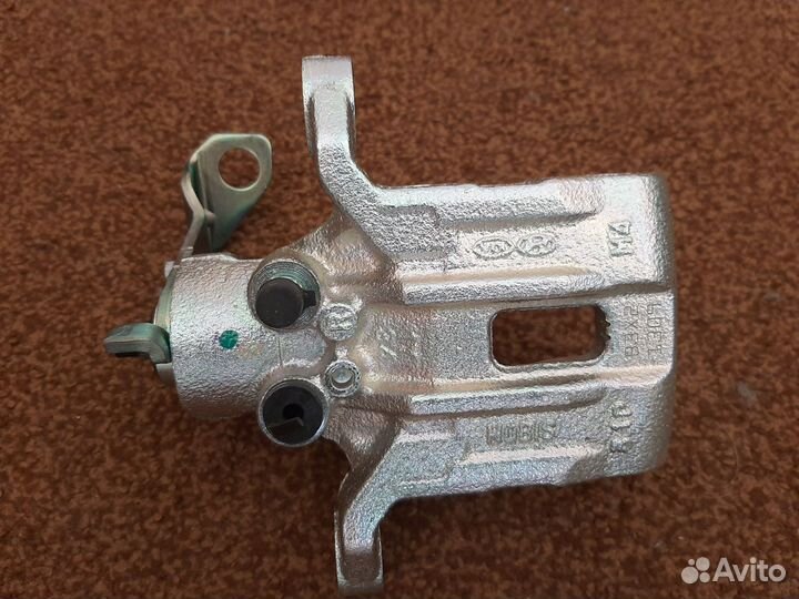 Суппорт на kia rio 3