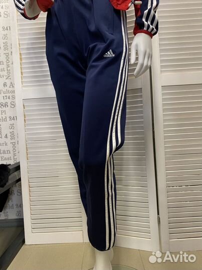 Костюм спортивный