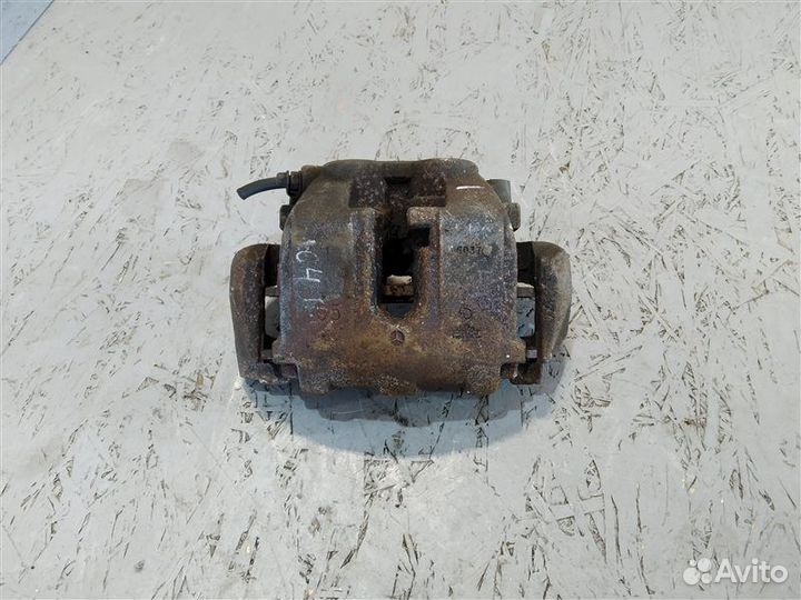 Суппорт передний левый Mercedes W164