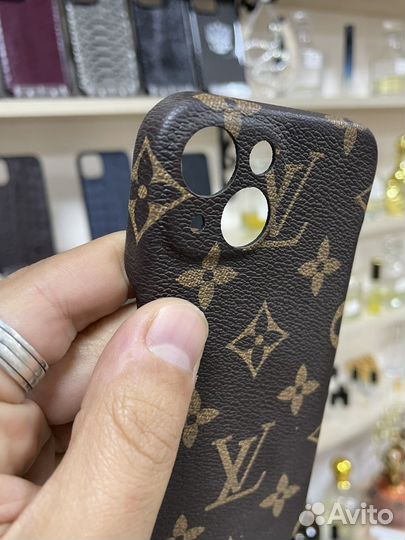 Чехол на iPhone 13 Louis Vuitton