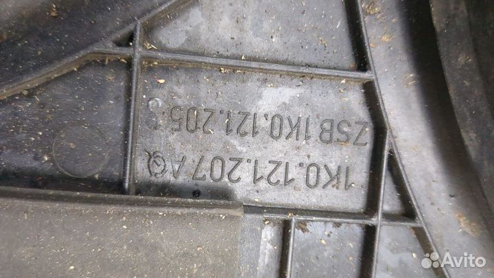 Вентилятор радиатора Skoda Octavia (A5)