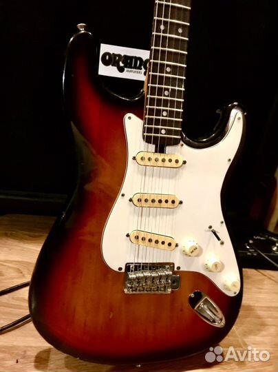 Электрогитара Япония ELK Stratocaster