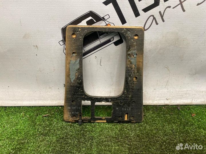 Дерево салона Mercedes-Benz