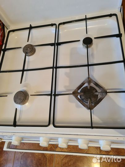 Кухонный гарнитур бу с мойкой