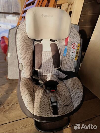 Детское автокресло Maxi Cosi milofix