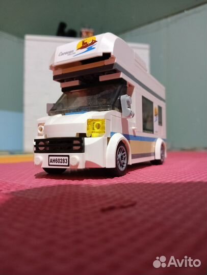 Машинка из lego