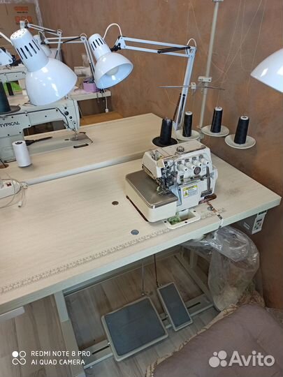 Швейная машинка оверлок