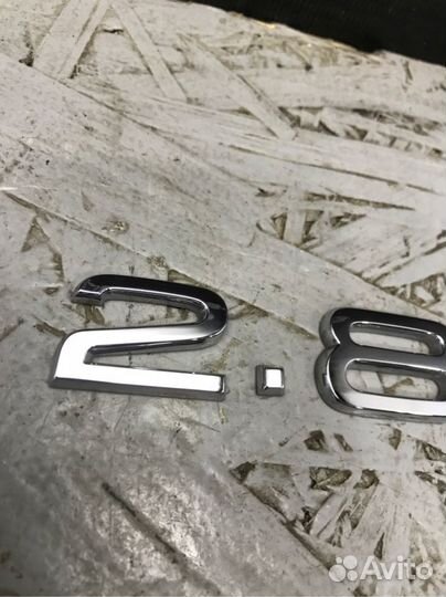 Шильдик задний Audi A6 С7 chva 2011