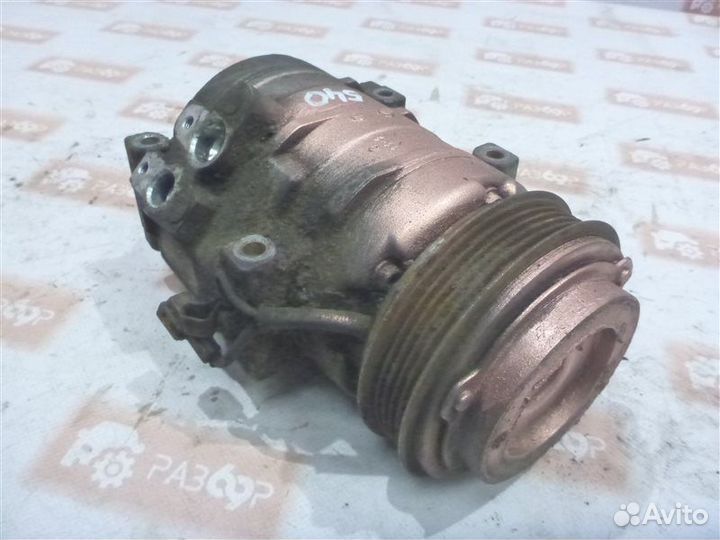 Компрессор кондиционера Mazda Mpv GF FS 2001