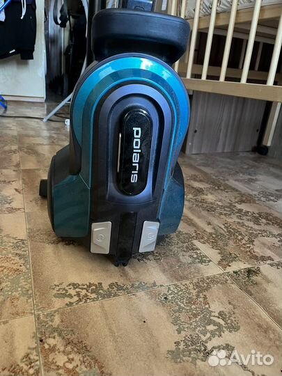 Пылесос Polaris PVC-0750