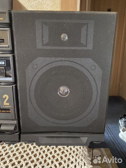 Музыкальный центр