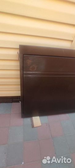 Дверь входная металлическая уличная