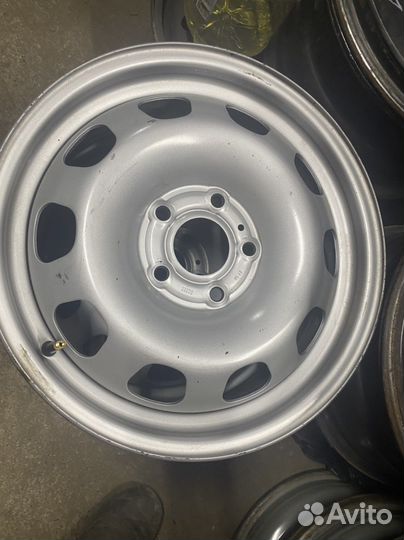 R16 диски на renault Duster