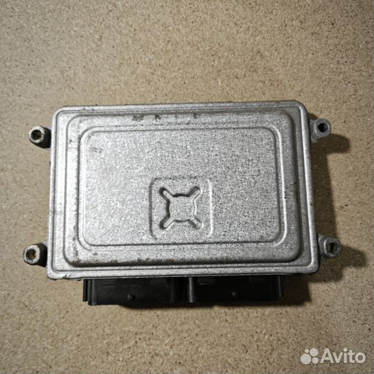 Блок управления двигателем Chevrolet Aveo 1 B12D1