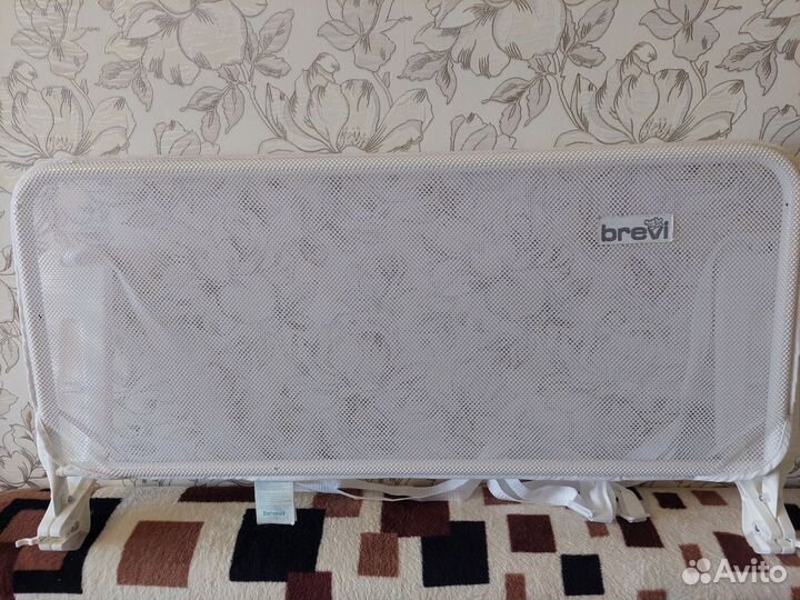 Защитный барьер для кровати