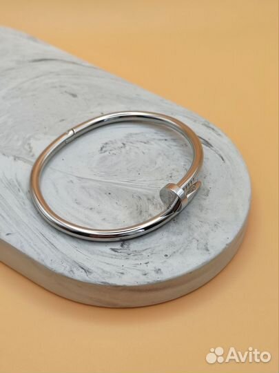 Браслет из нержавеющей стали