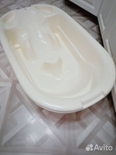 Детская ванночка для купания с горкой