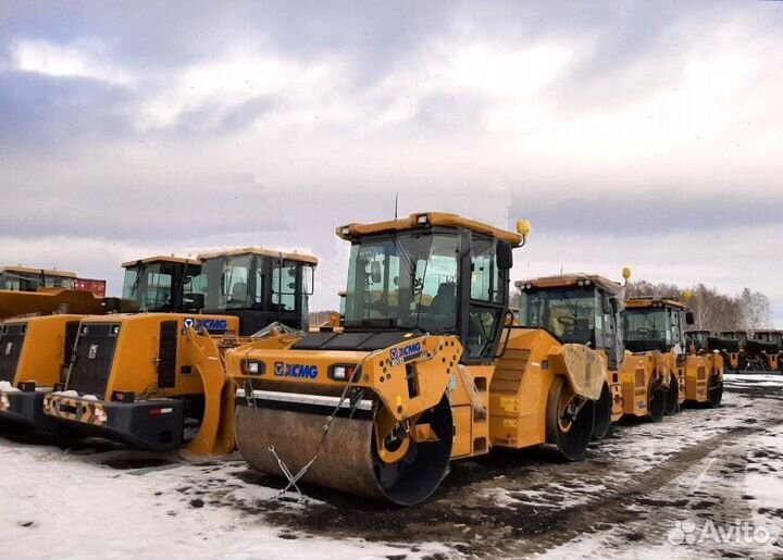 Дорожный каток XCMG XD123, 2023